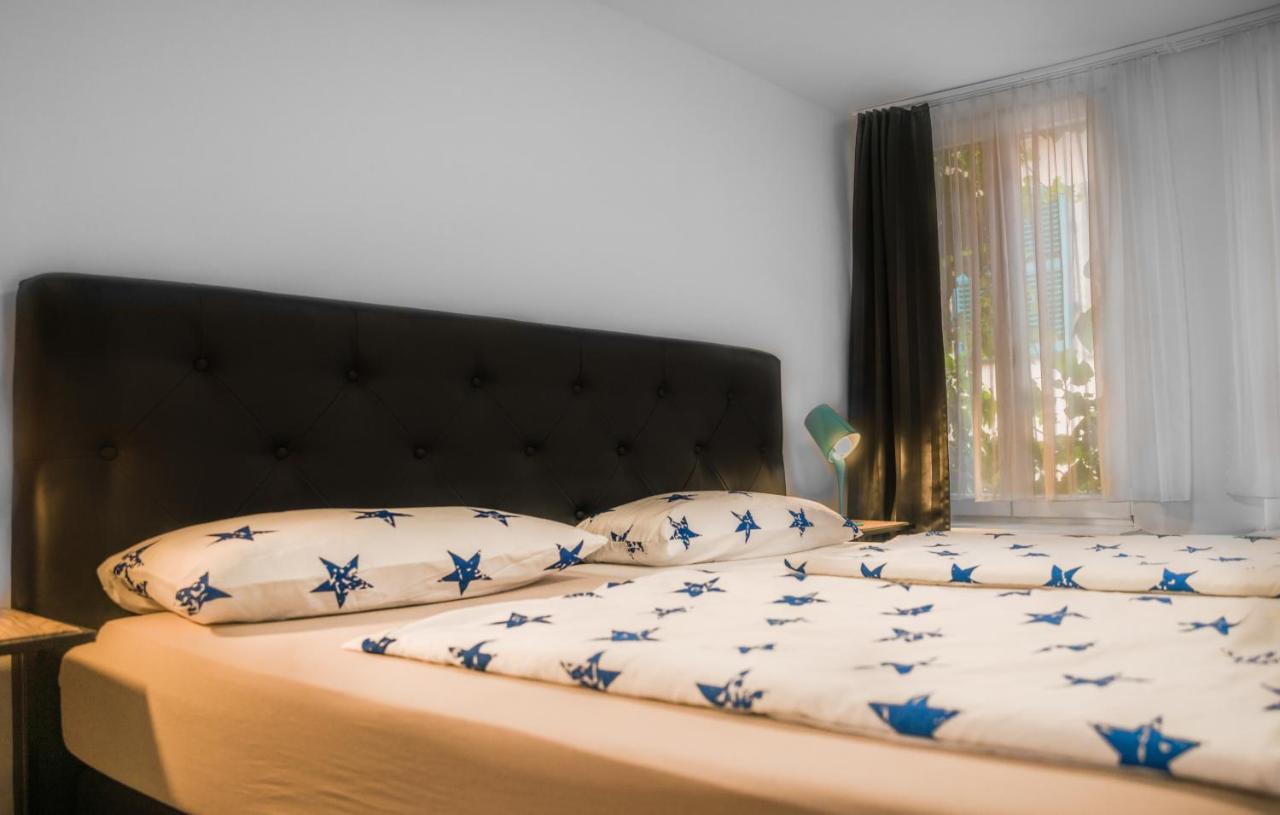 Altstadt Apartment Alisa Düsseldorf Zewnętrze zdjęcie
