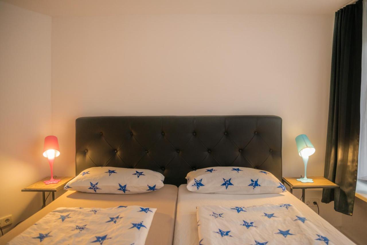 Altstadt Apartment Alisa Düsseldorf Zewnętrze zdjęcie
